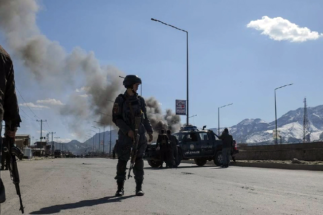Suicide Attack in Kabul  Kill 15, Wound 43